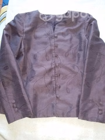 Linda Chaquetita Tela