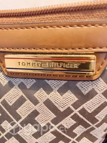 Cartera pequeña bandolera Tommy H