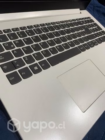 NOTEBOOK LENOVO poco conversable