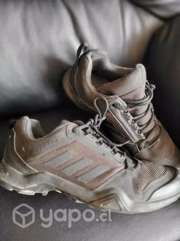 Zapatillas terreno adidas