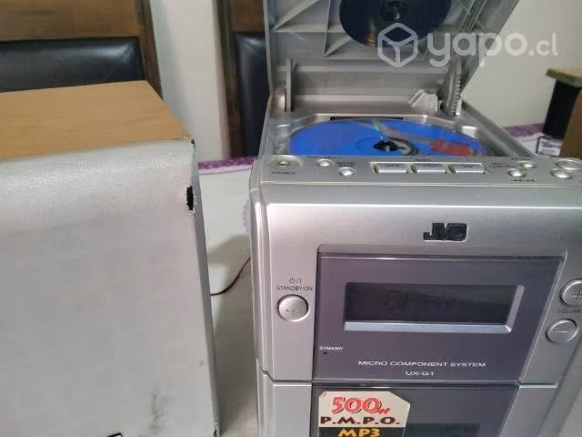 Equipos y radios con cd y cassettes, operativos