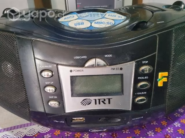 Equipos y radios con cd y cassettes, operativos