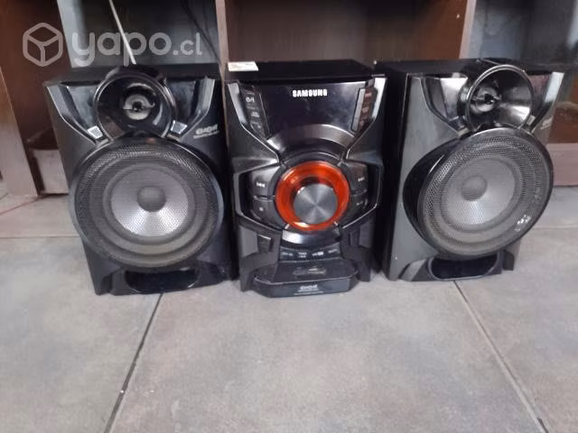 Equipo Samsung excelente sonido