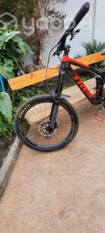 Trek remedy 9.7 zeb select 180