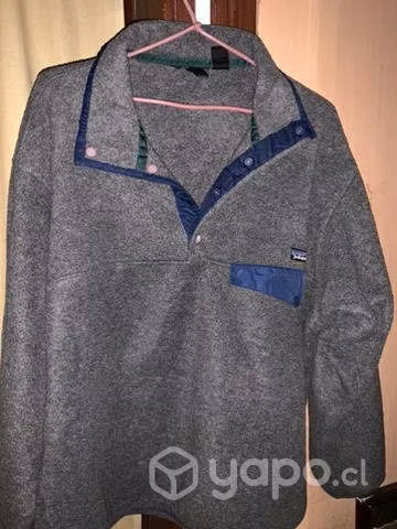 Poleron marca Patagonia