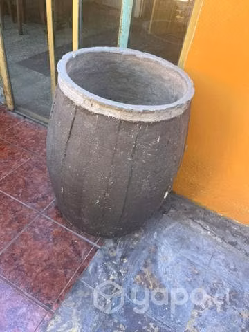 Barril Antiguo de Concreto - Imagen 2
