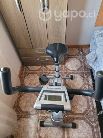Bicicleta estática en perfecto estado