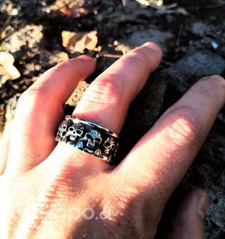 Anillo de Calaveras - Imagen 4