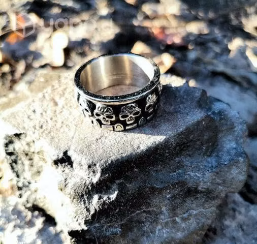 Anillo de Calaveras - Imagen 2