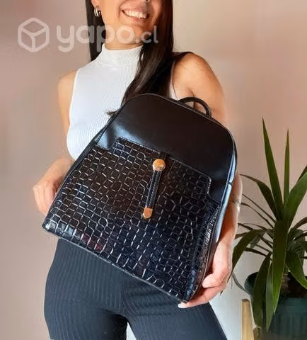 Ropa y mochilas - Imagen 2