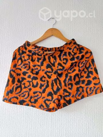 Short animal print