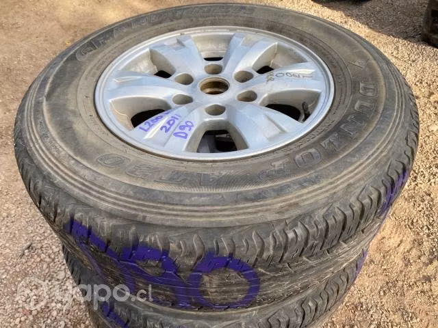 Llanta aluminio con neum 245 70 R16 (D90) L200