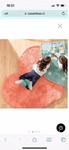 Alfombra infantil en forma de corazón