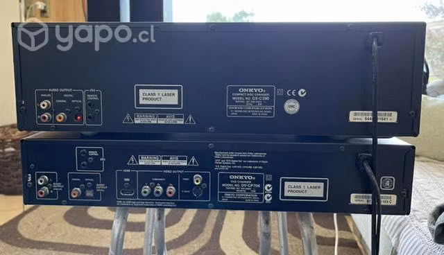 Oportunidad 1 Lector de DVD y 1 CD ONKYO