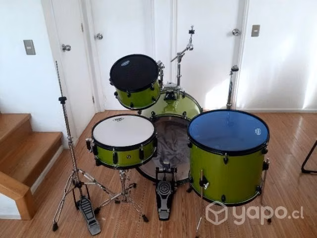 Batería Acustica DDrum Completa