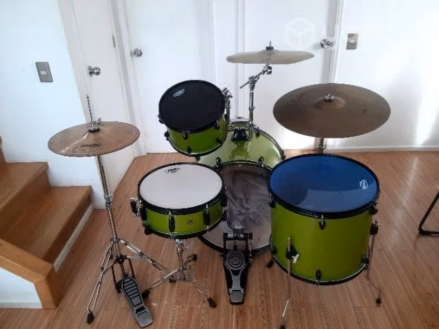 Batería Acustica DDrum Completa