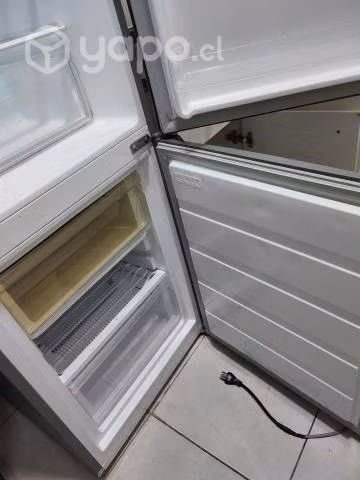 Refrigerador marca midea