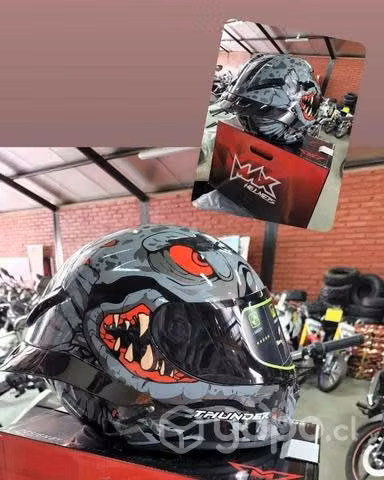 Casco Max Helmets