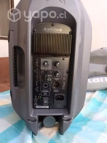 Caja acústica activa wharfedale Titan 8