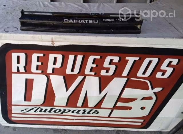 Mascara USADO Delantero daihatsu charade negro 19