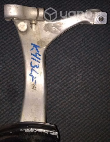 MUÑÓN AUDI A6 y VOLKSWAGEN PASSAT LADO IZQ