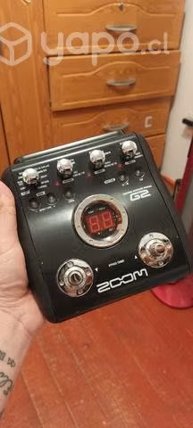 Pedal multiefecto ZOOM G2