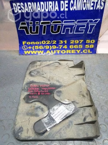 Cubre motor lateral izquierdo Kia Sportage 2014