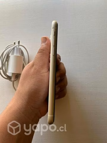 IPHONE 11 conversable