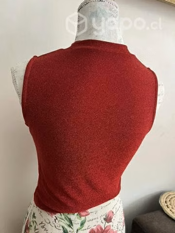 Polera roja de brillantes - Imagen 4