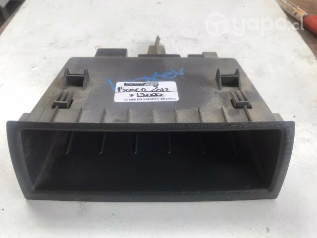 Caja inferior radio tablero Peugeot Boxer 2012