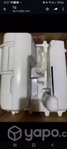 Máquina de bordar muy poco uso - Imagen 6