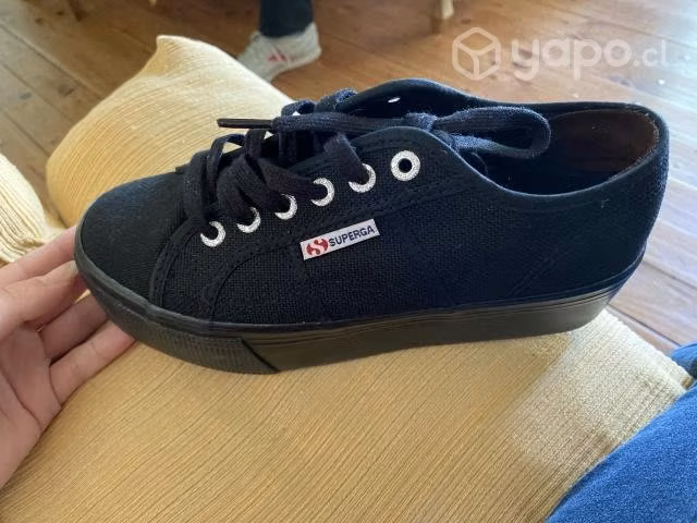 Zapatilla Superga