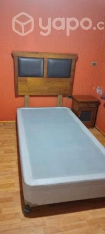 Cama 1,5 plaza + velador marca CIC