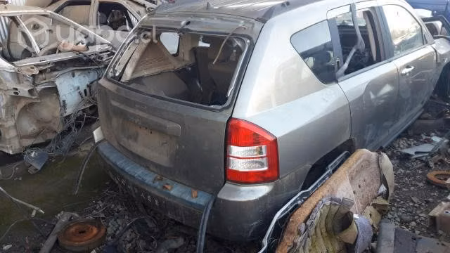 Farol trasero derecho original Jeep compass 2010
