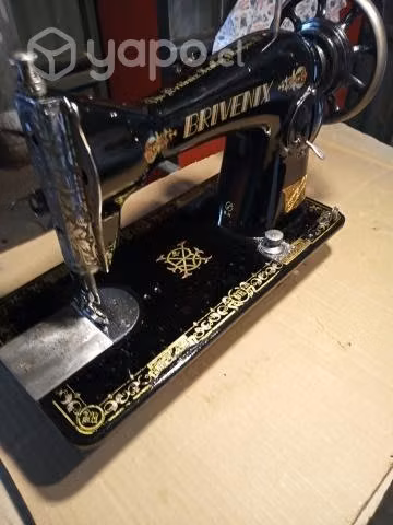 Maquina de coser antigua solo decoracion