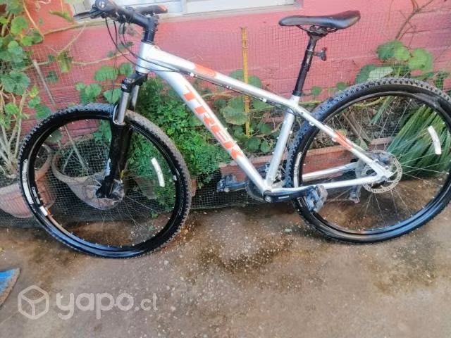 Bicicleta trek aro 29
