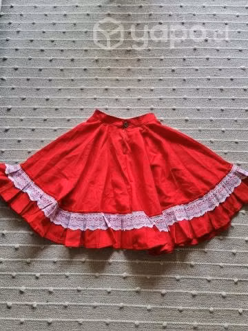 Falda roja para baile