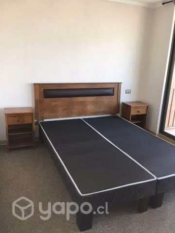 Cama + respaldo+veladores 400.000