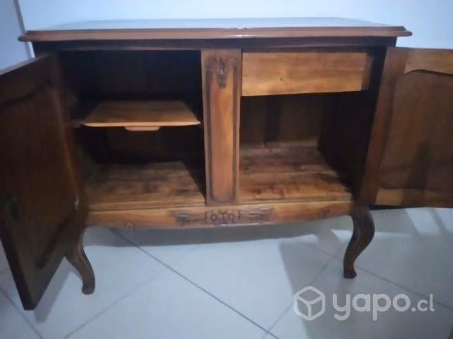 Buffet antiguo