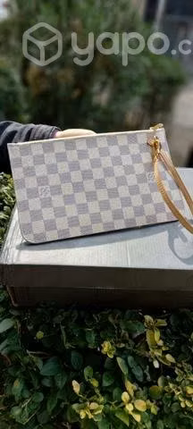 Cartera LV impecable conversable - Imagen 2