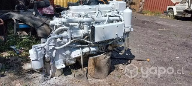 Motor Marino Detroit de 120Hp con caja hidráulica