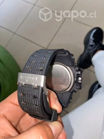 Reloj casio modelo G-shock triple sensor 0 uso - Imagen 4