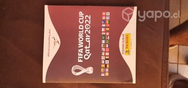 Album Mundial 2022 casi completo