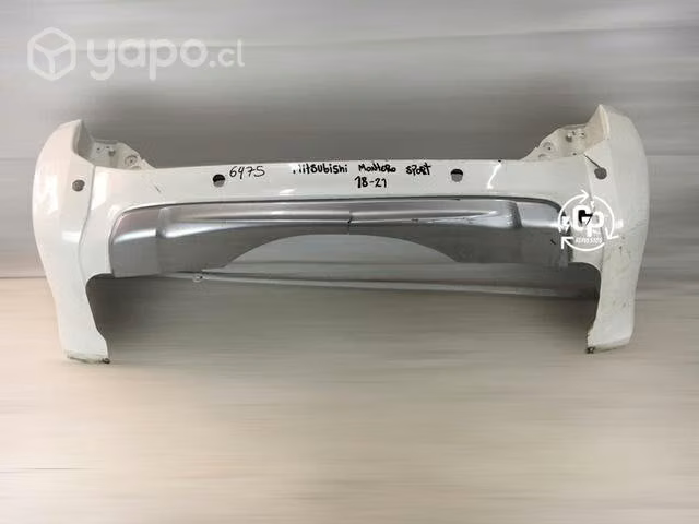 Parachoque trasero Mitsubishi Montero Sport 18-21