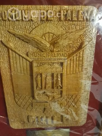 Antiguo escudo municipalidad de palena adorno