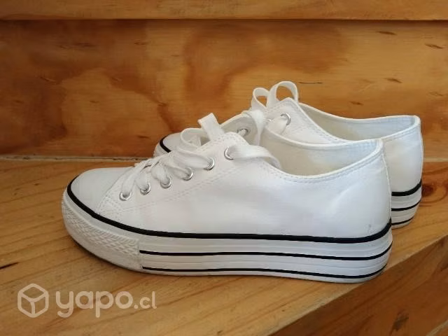 Zapatillas juveniles
