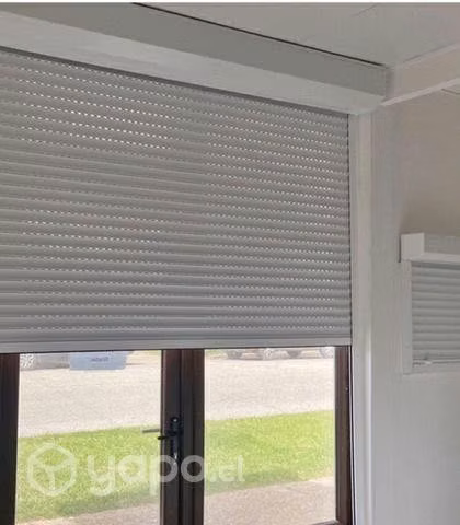 Cortinas y persianas decotextil