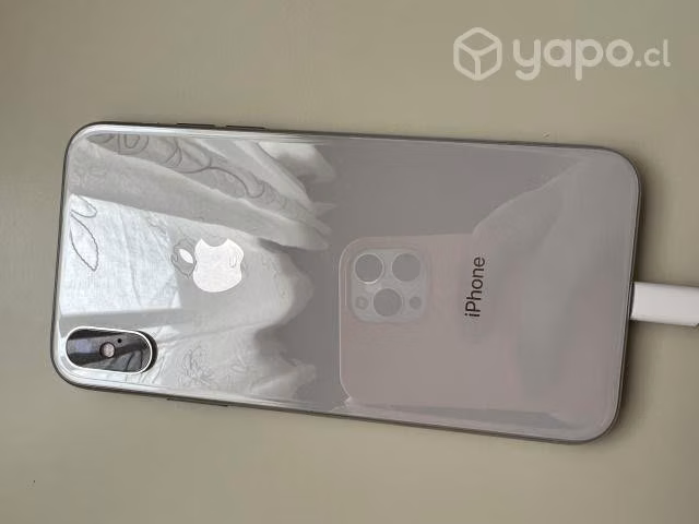 IPhone X (256GB)