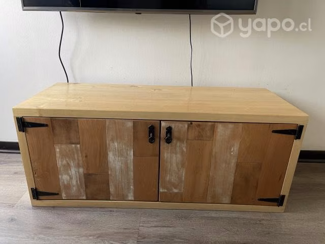 Mueble de madera con diseño vintage - Imagen 2