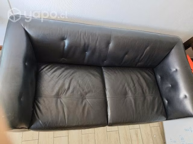Sillón cuero negro dos cuerpos buen estado - Imagen 3
